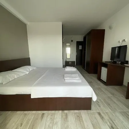 Studio 21 Apartment